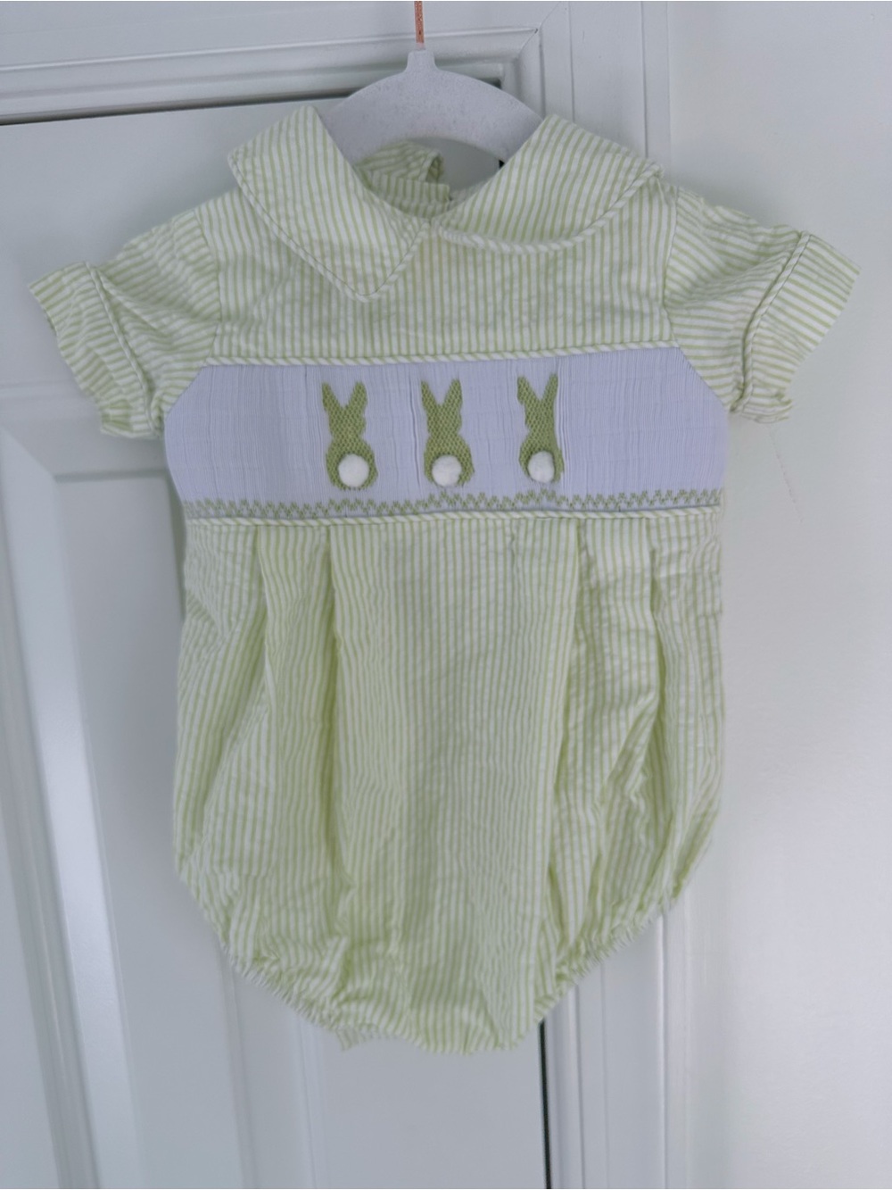 Classic Whimsy Green seersucker Easter Bunny bubble 3m EUC
